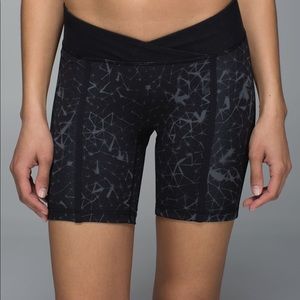 Lululemon Pedal Pace Short Size 6 NWT